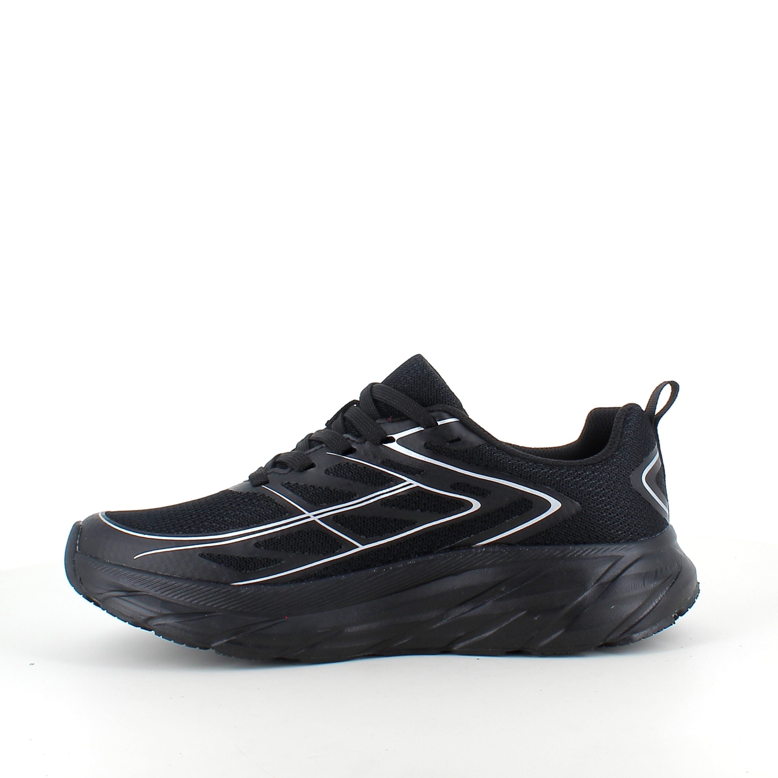 Sorte sneakers i pustende mesh