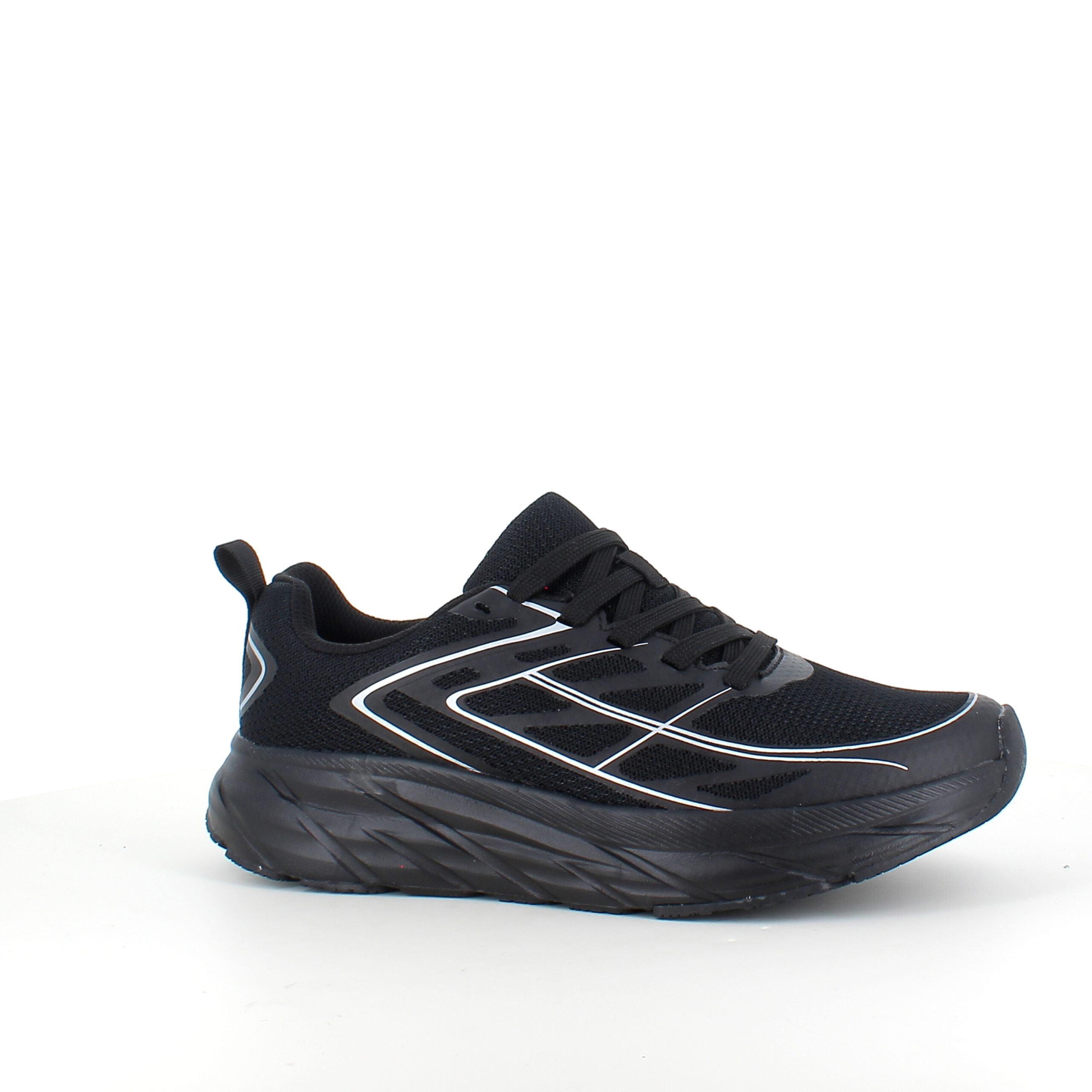 Sorte sneakers i pustende mesh