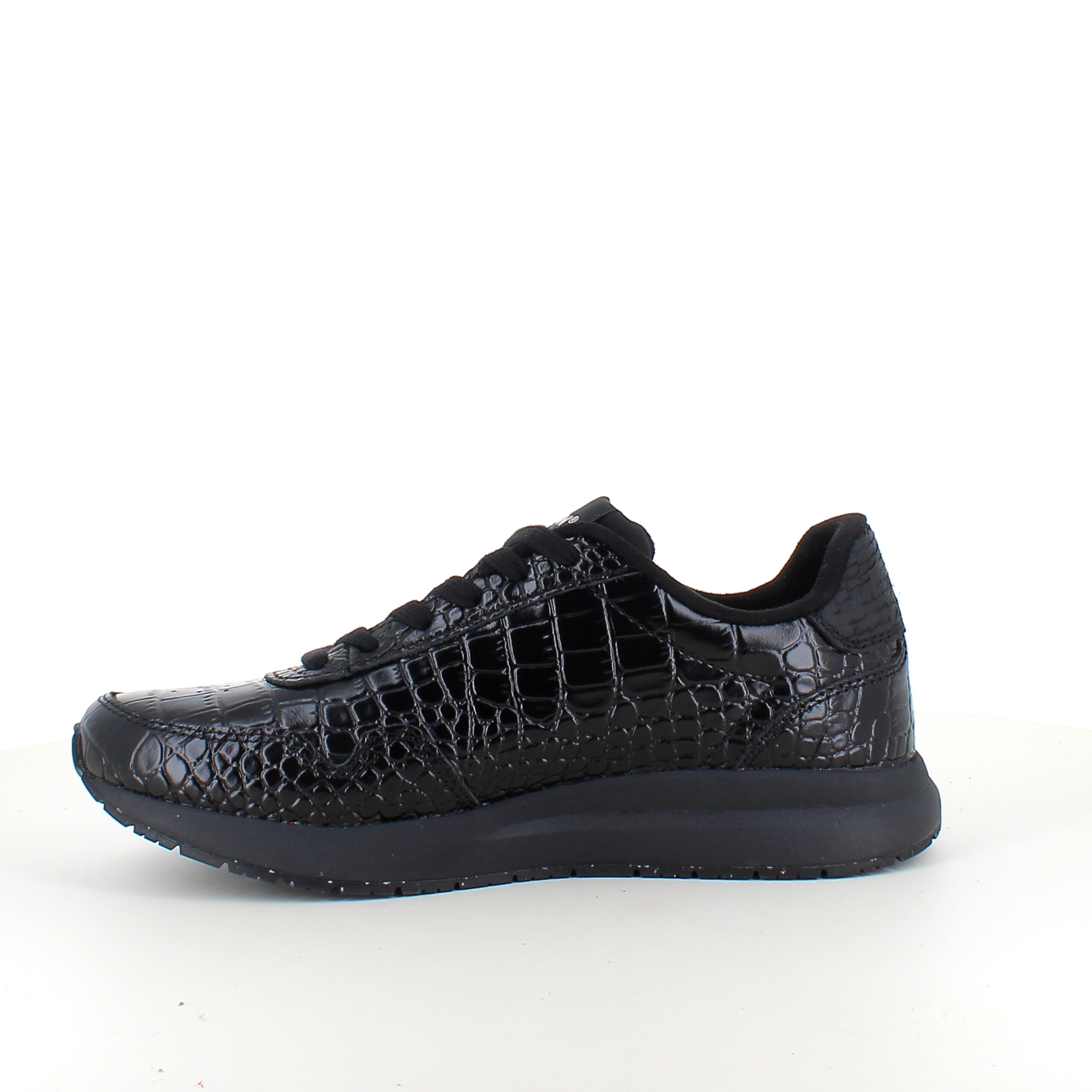 Svart Woden-sneaker i krokodillelook