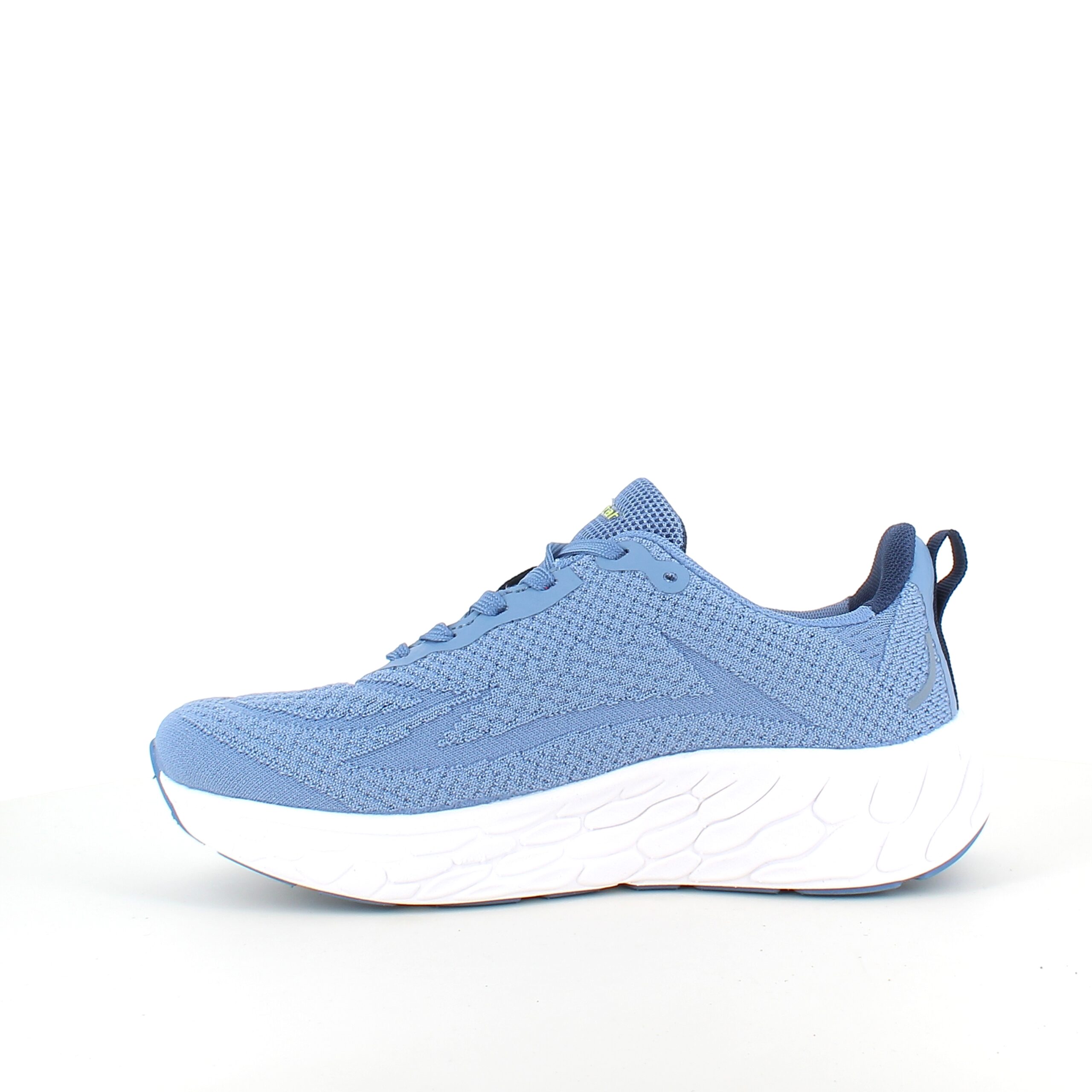 Blå sneakers med pustende mesh-overdel