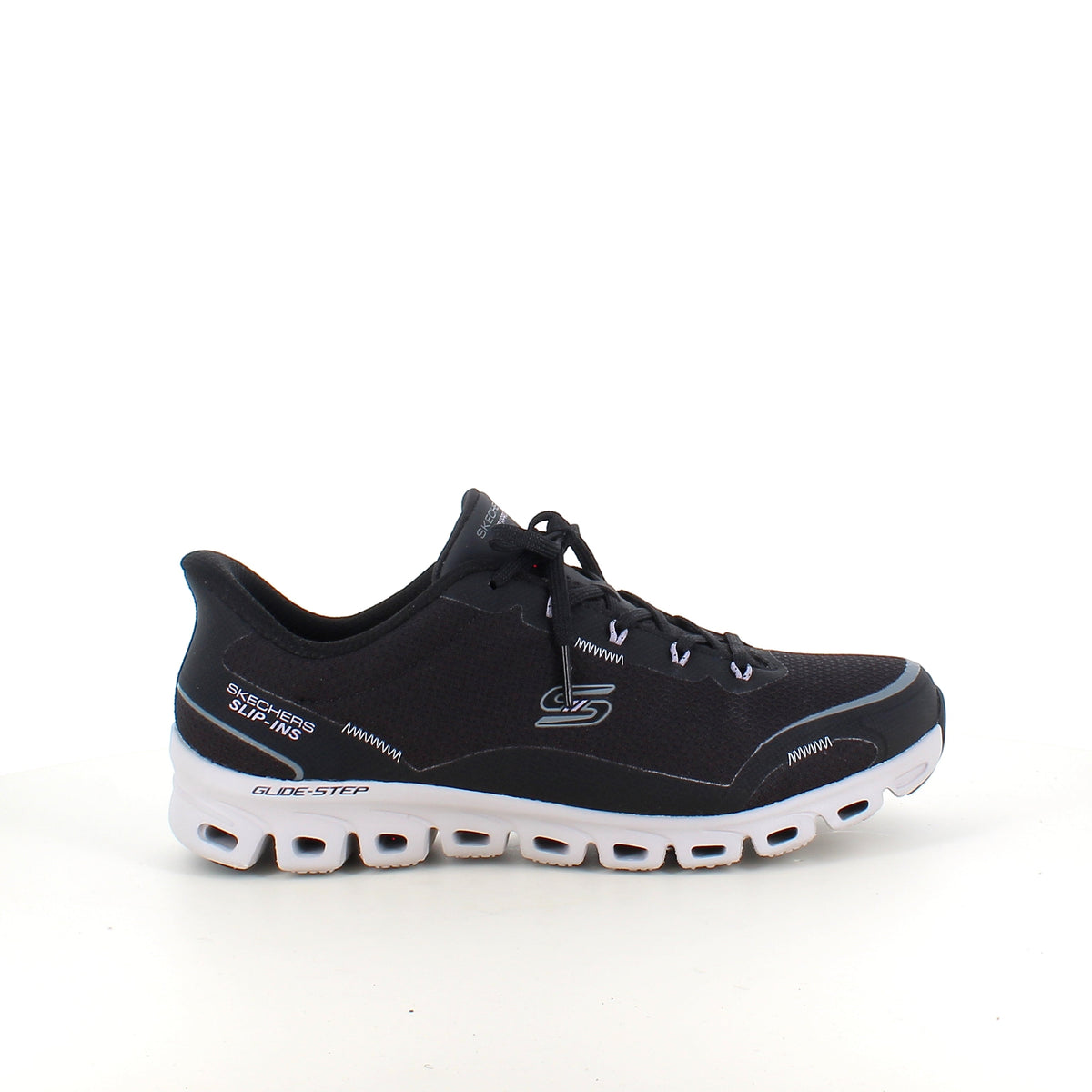 Skechers Glide-Step® Drizzle – vanntett komfortsko med enkel Slip-ins-passform