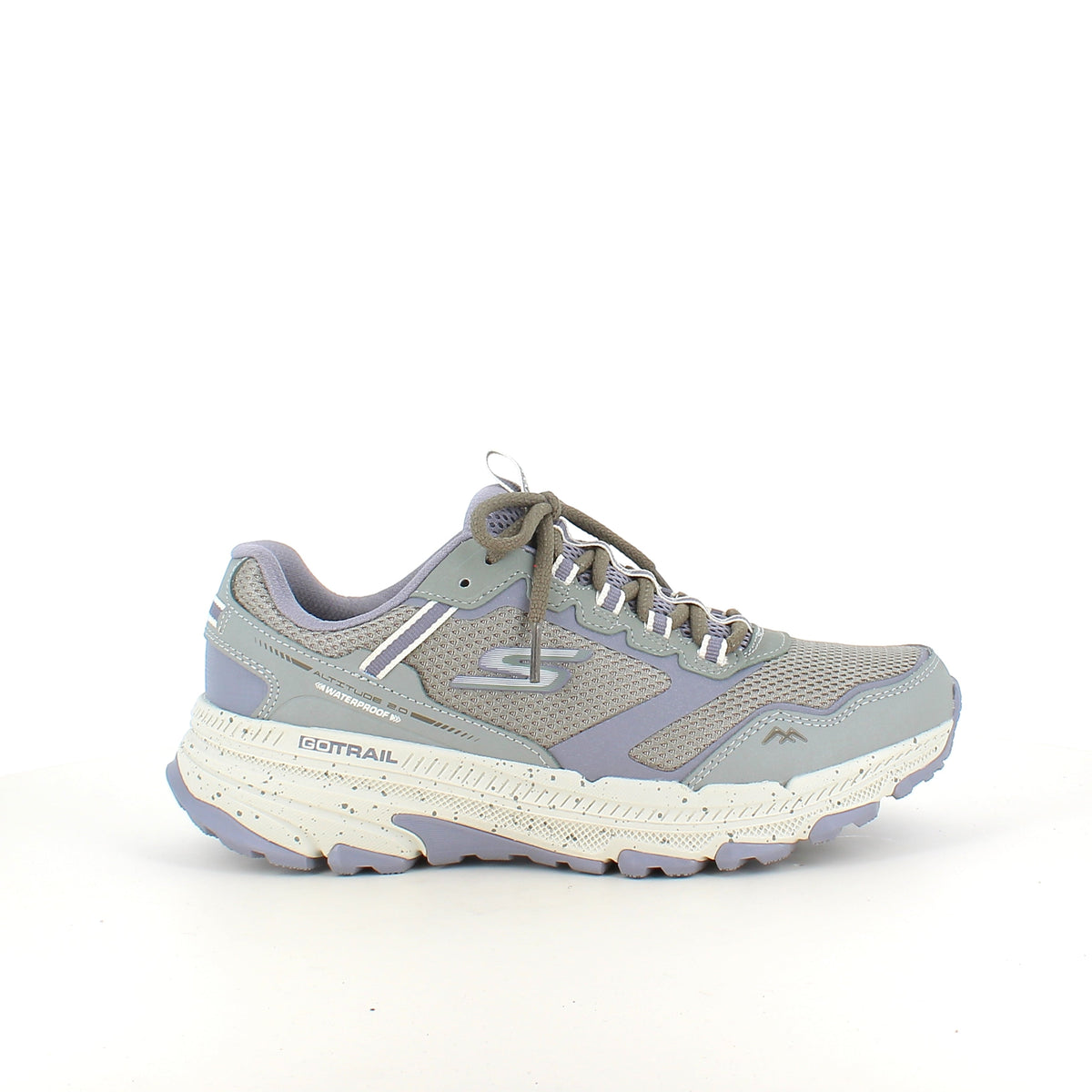Vanntett tursko med god støtdemping fra Skechers