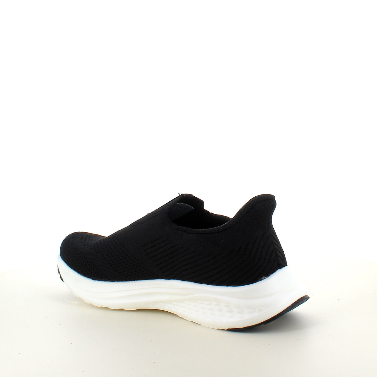 Endurance Belisa StepGo – svart unisex sneaker med handsfree-funksjon