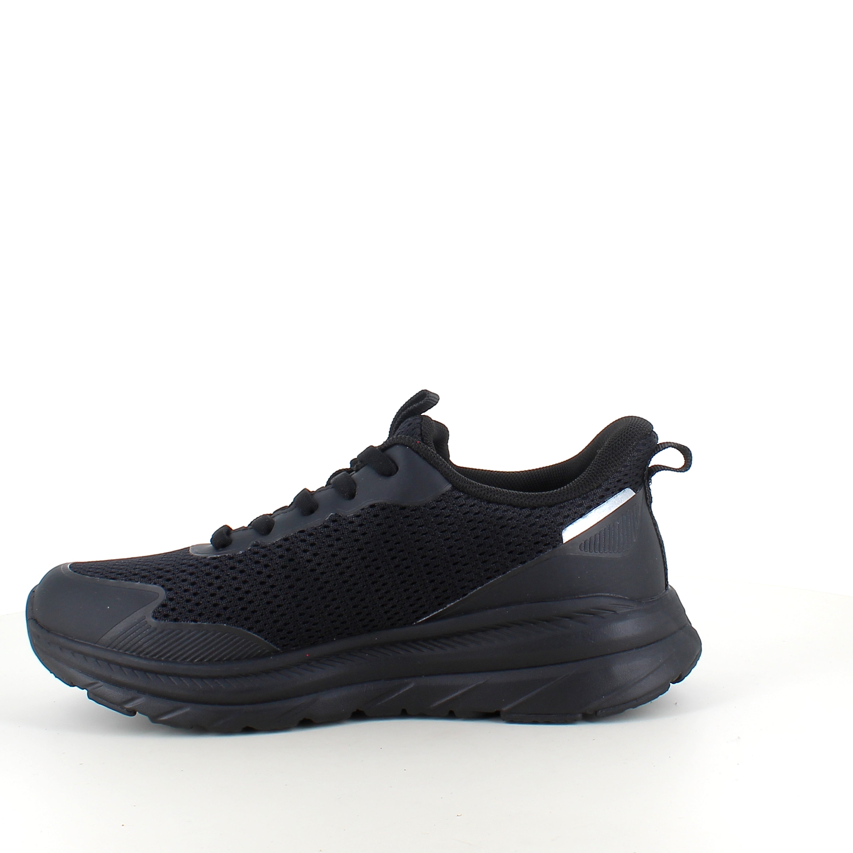 Endurance Beliso StepGo – sort unisex sneaker for kvinner og menn