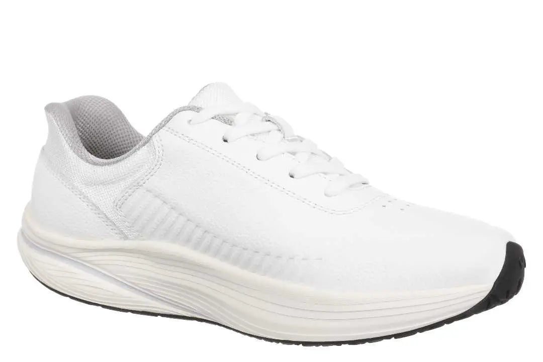 M3600X White – hvite komfortsneakers med Slip & Fit