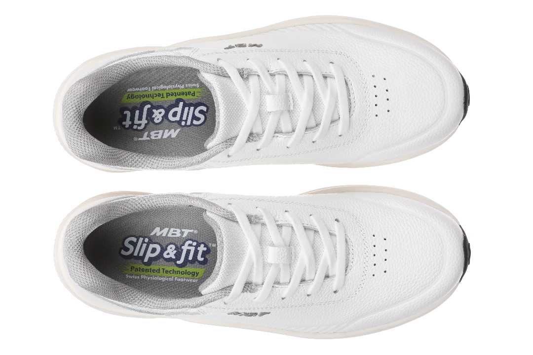 M3600X White – hvite komfortsneakers med Slip & Fit