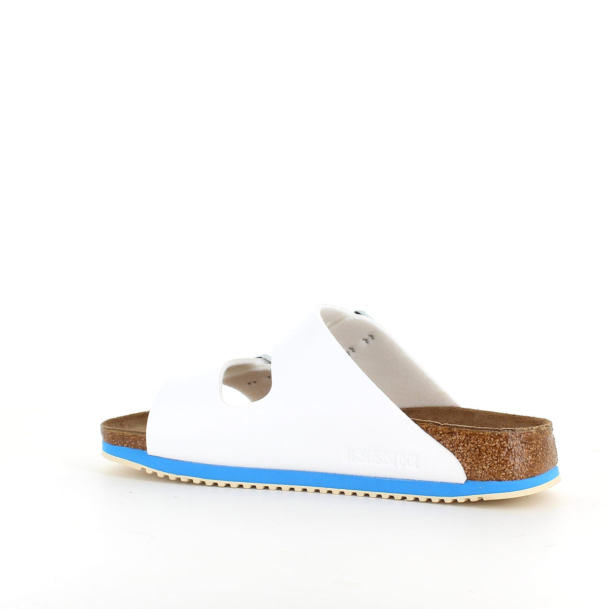 Hvit Birkenstock Arizona-sandal med godkjente sklisikre såler