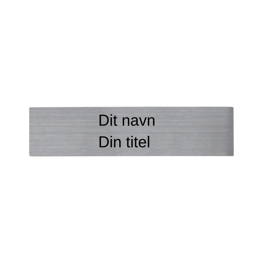 Navneskilt med militærklemme