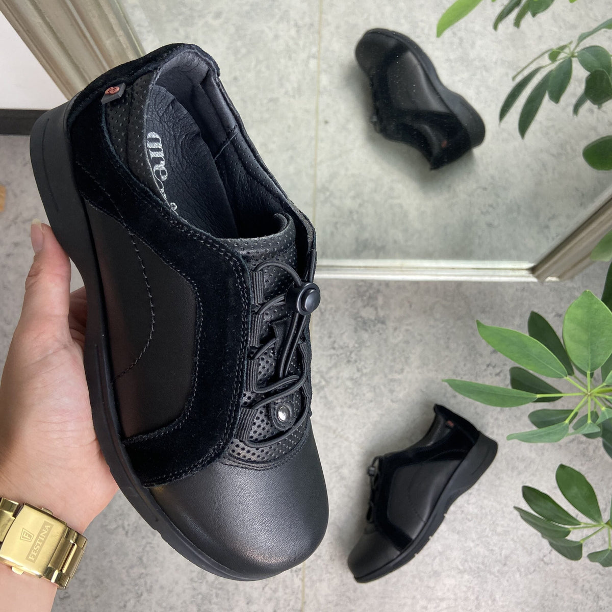Skinn gåsko fra Green Comfort med elastisk snøring og god svangstøtte
