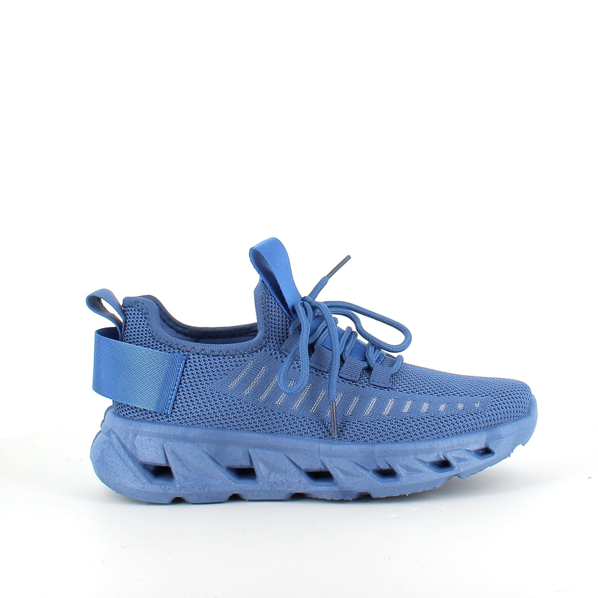 Blå slip-on-sko med strikket overdel