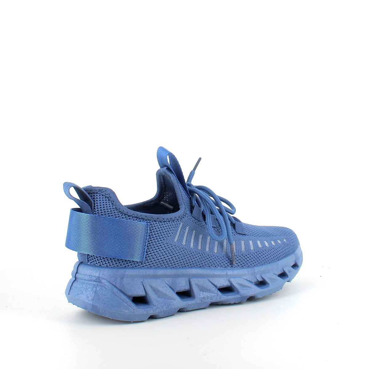 Blå slip-on-sko med strikket overdel