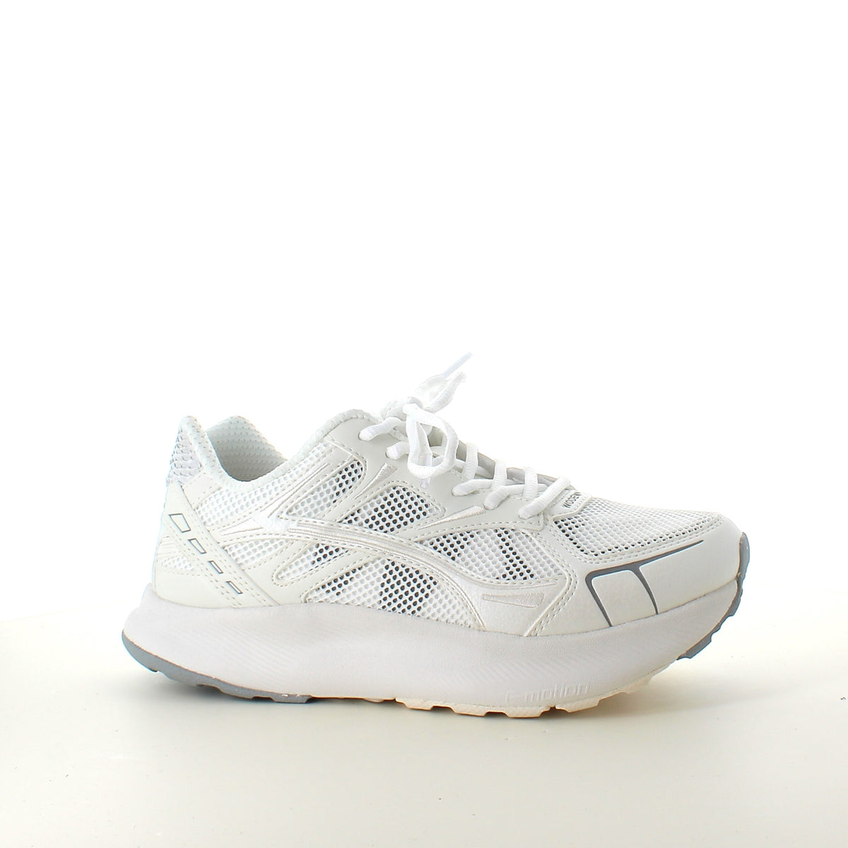 Woden lette sneakers med god svangstøtte