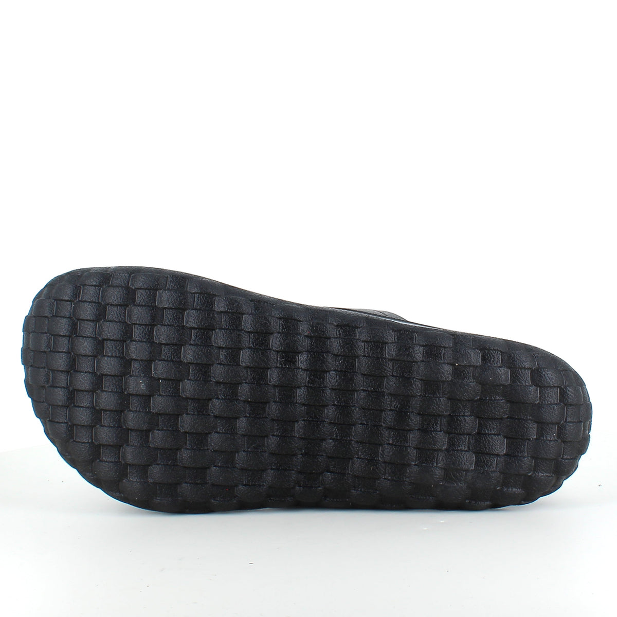 Sort herre slip-on sandal fra MBT med ergonomisk fotseng