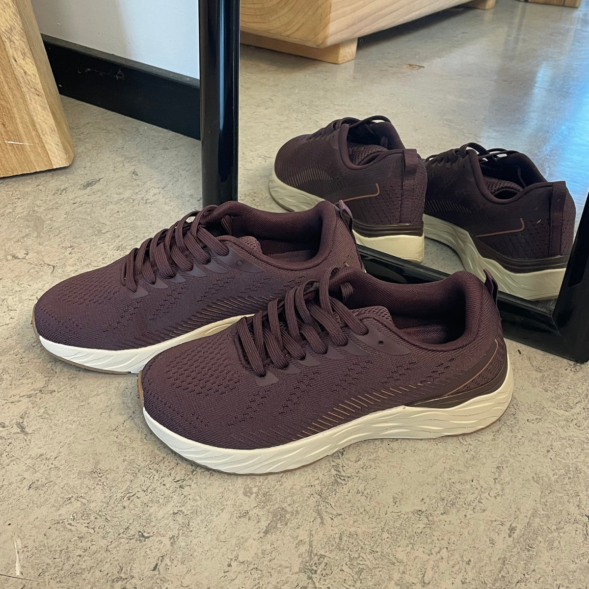Linares W Wide Fit Shoe – lilla lettvektsko med ekstra bredde