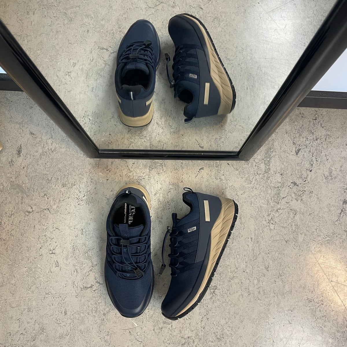 Green Comfort Path Pipi – blå outdoor-sneaker med H-lest og svangstøtte