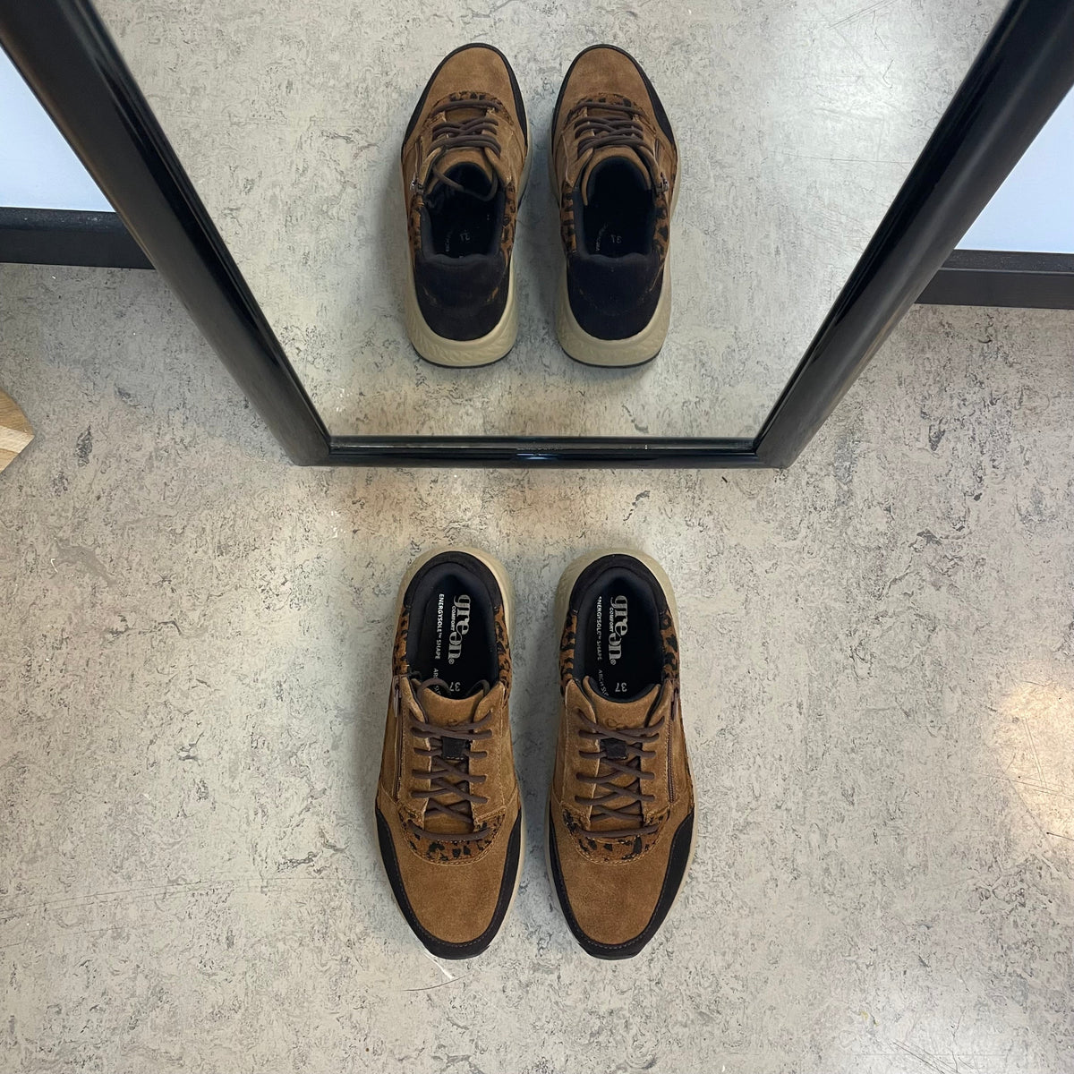 Green Comfort Zigga sneaker i leopardmønster
