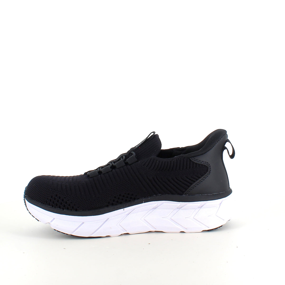 Endurance StepGo sneaker i svart
