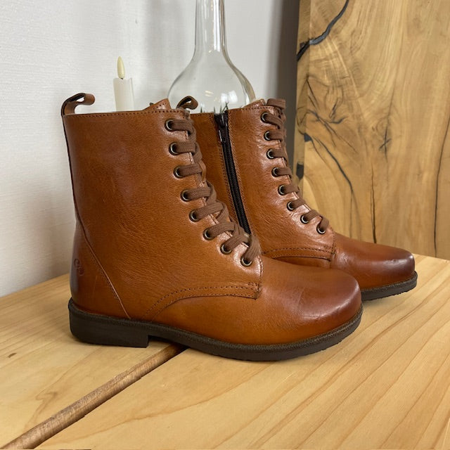 Klassisk lærstøvel med ullfôr og romslig H-lest fra Green Comfort