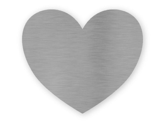Hjerteformet navneskilt med magnet på baksiden