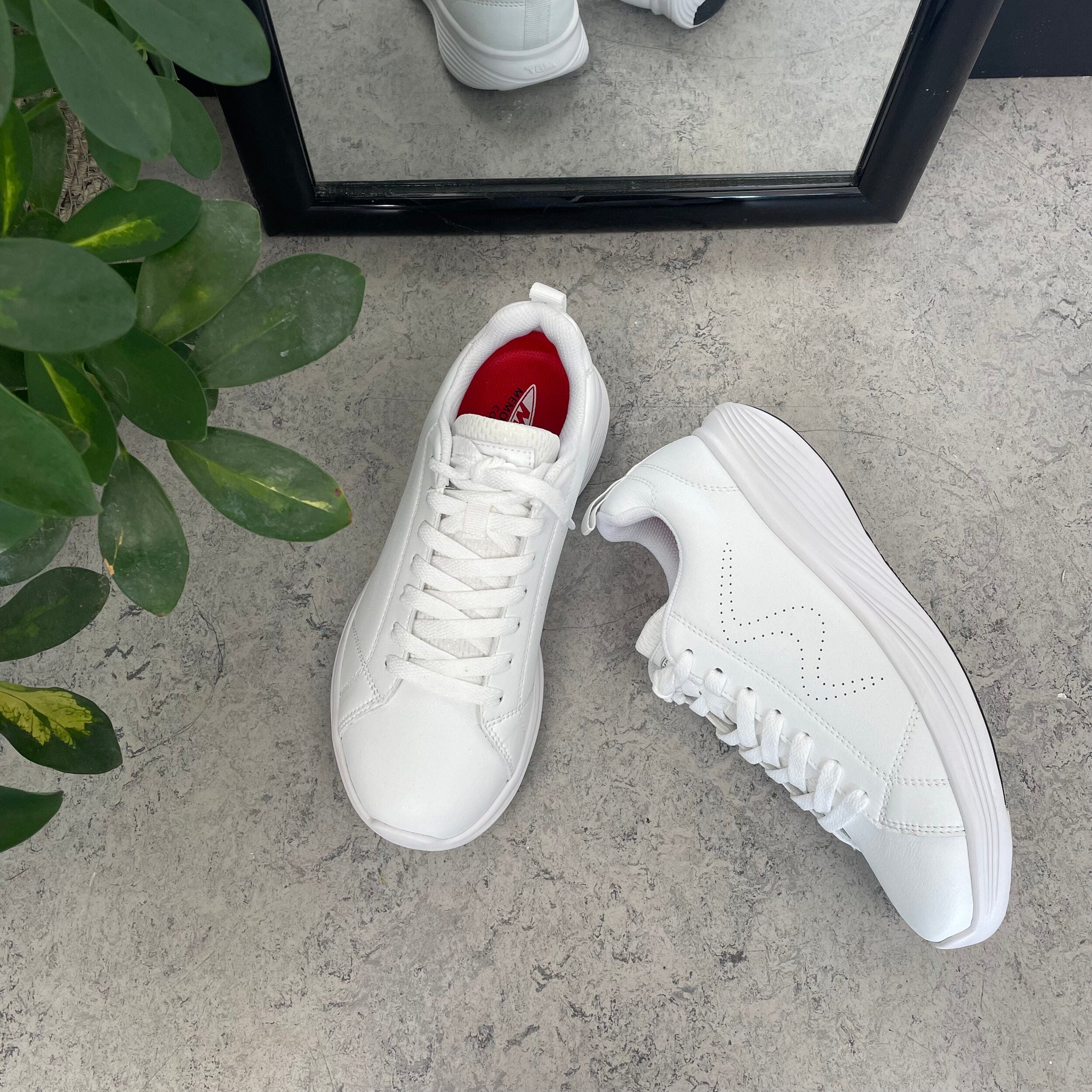 Hvit Ren Lace-up-sko fra MBT