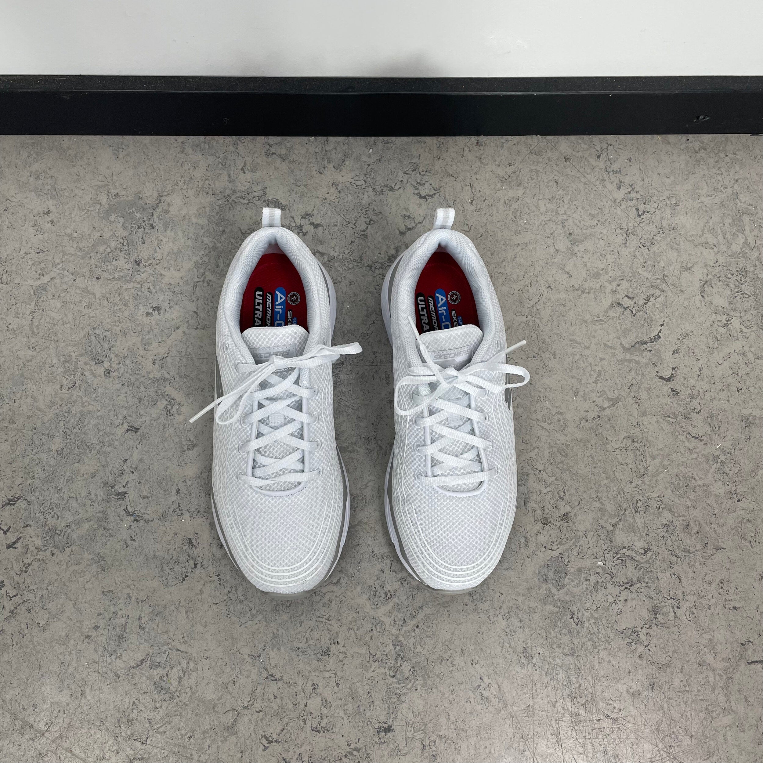 Skechers Work med maks cushioning-såler i hvit
