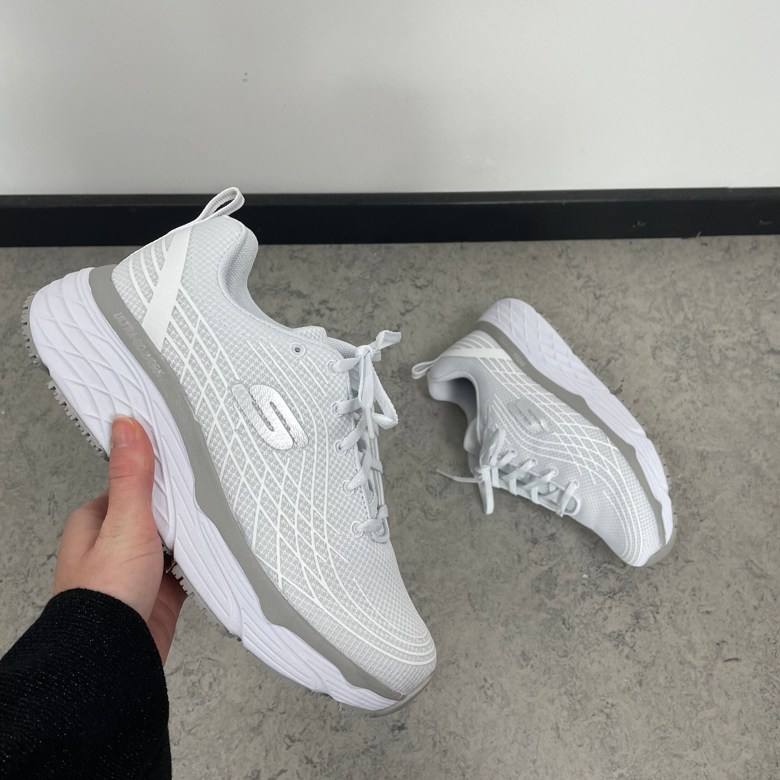 Skechers Work med maks cushioning-såler i hvit