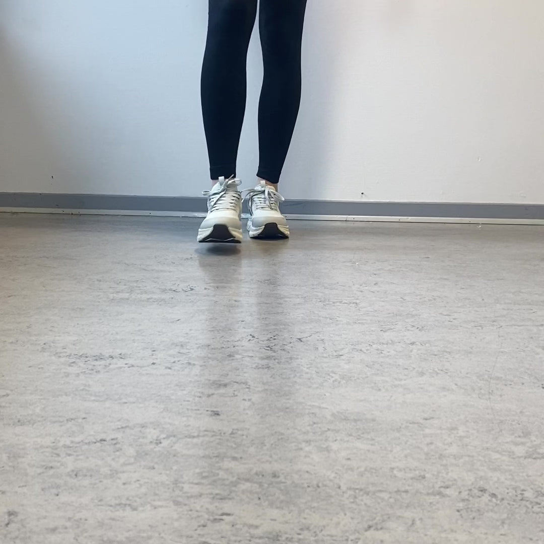 Last inn video: Salia sneakers til dame – Endurance