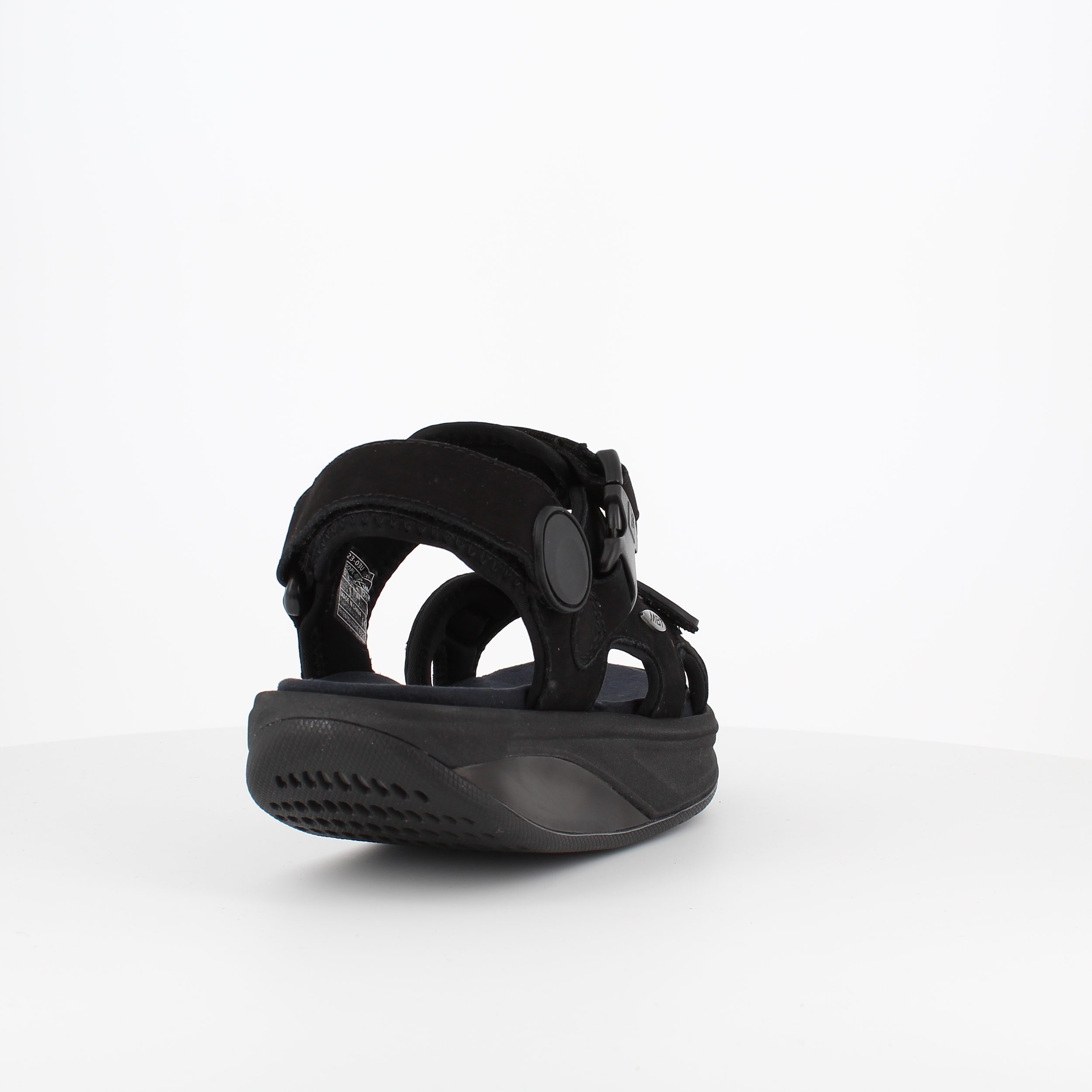 MBT Kisumu 3S sandal i sort – klassisk MBT-sandal
