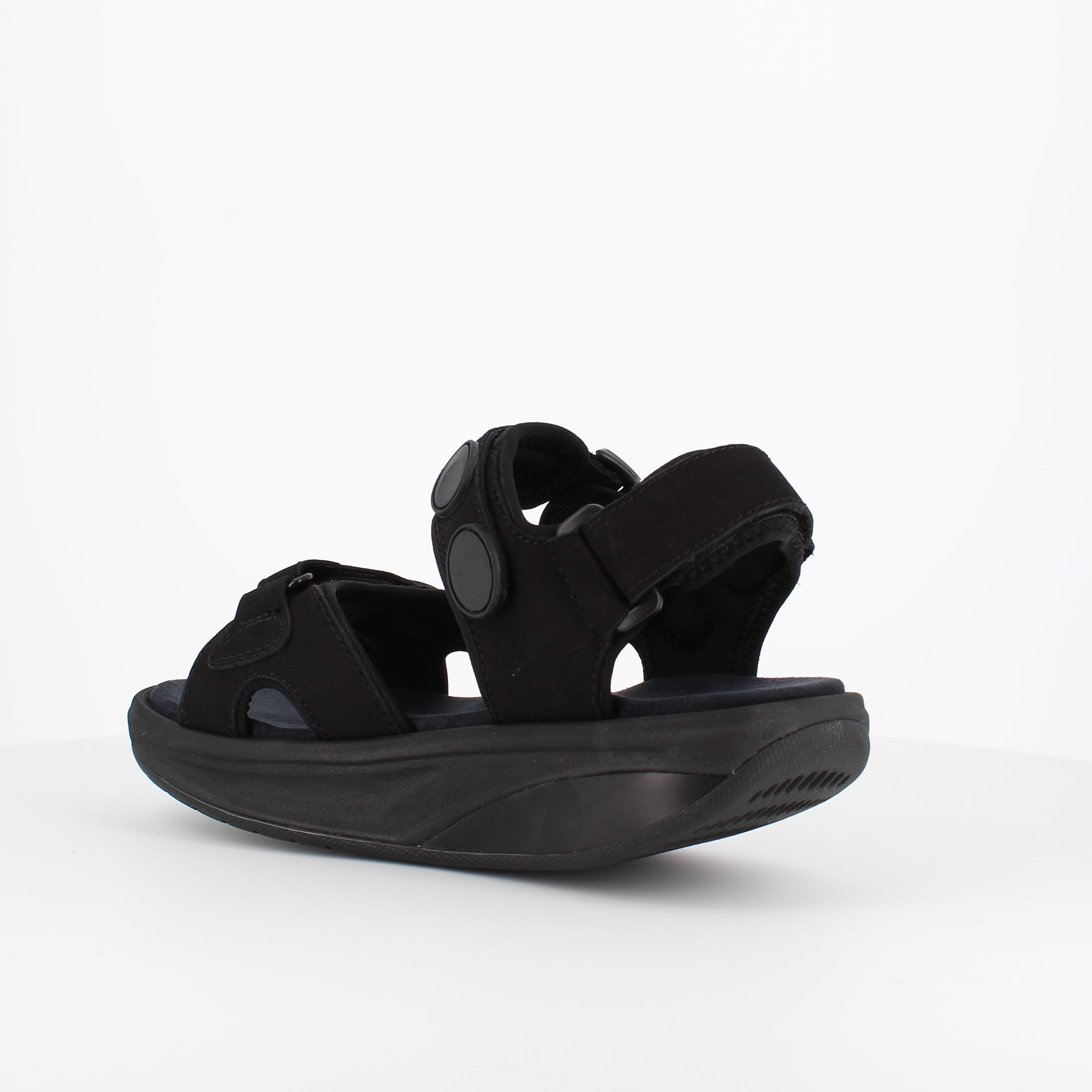 MBT Kisumu 3S sandal i sort – klassisk MBT-sandal