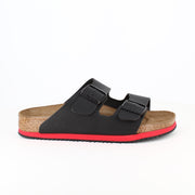 Sort Arizona-sandal fra Birkenstock med sklisikre såler