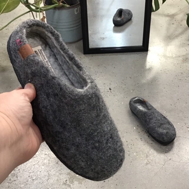 Lave grå hjemmesko i ull fra Green Comfort