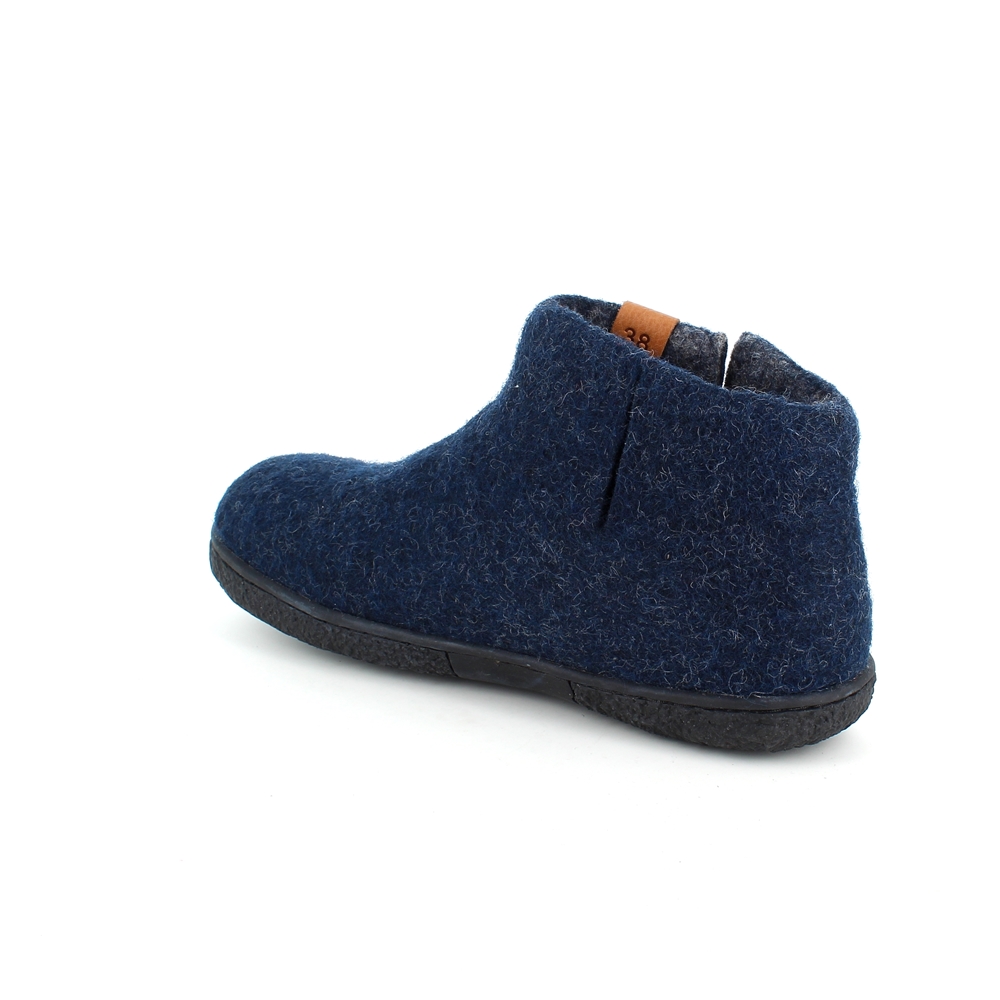 Høye blå tøfler i ull med sklisikre såler fra Green Comfort