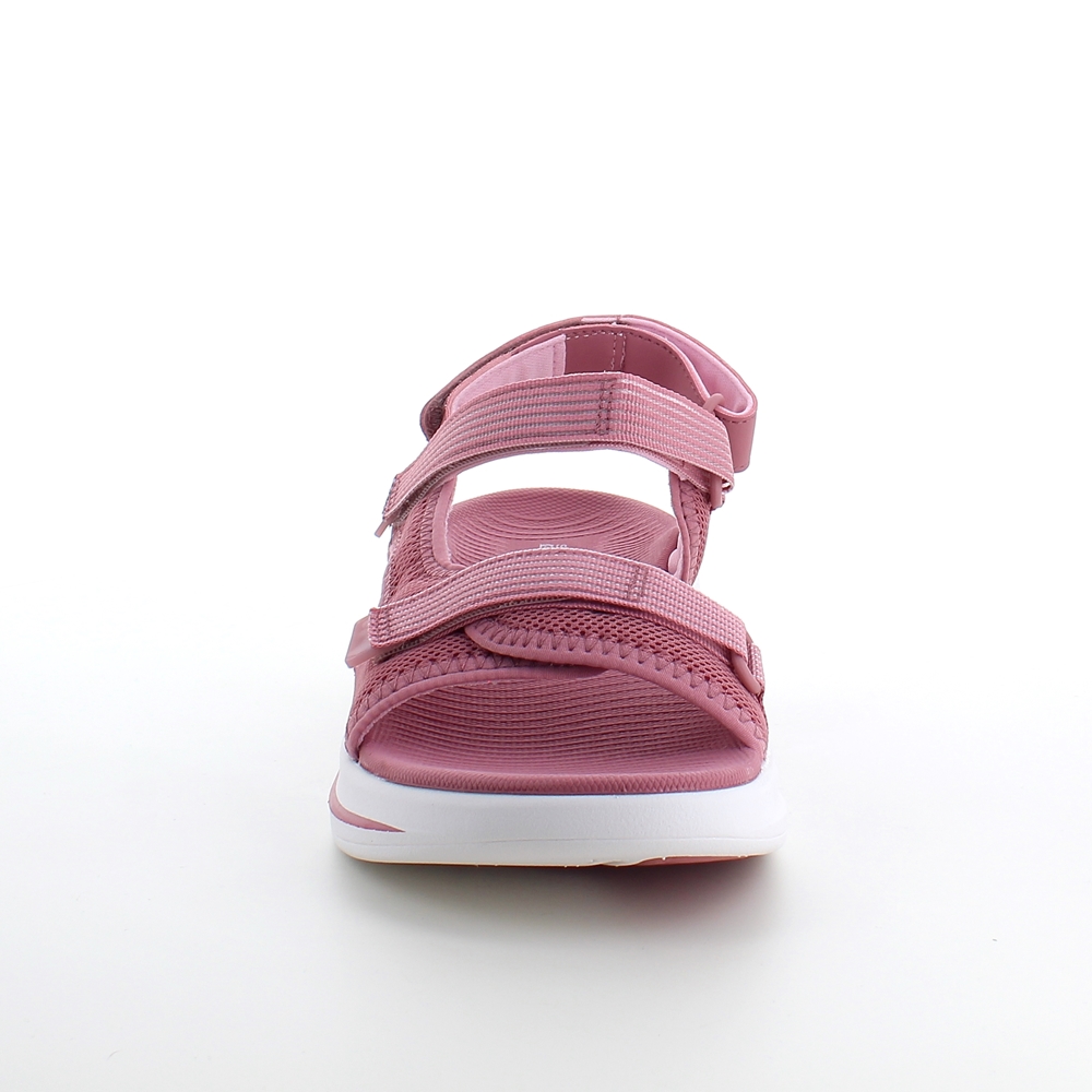 Rosa MaxCushioning sandal fra Skechers