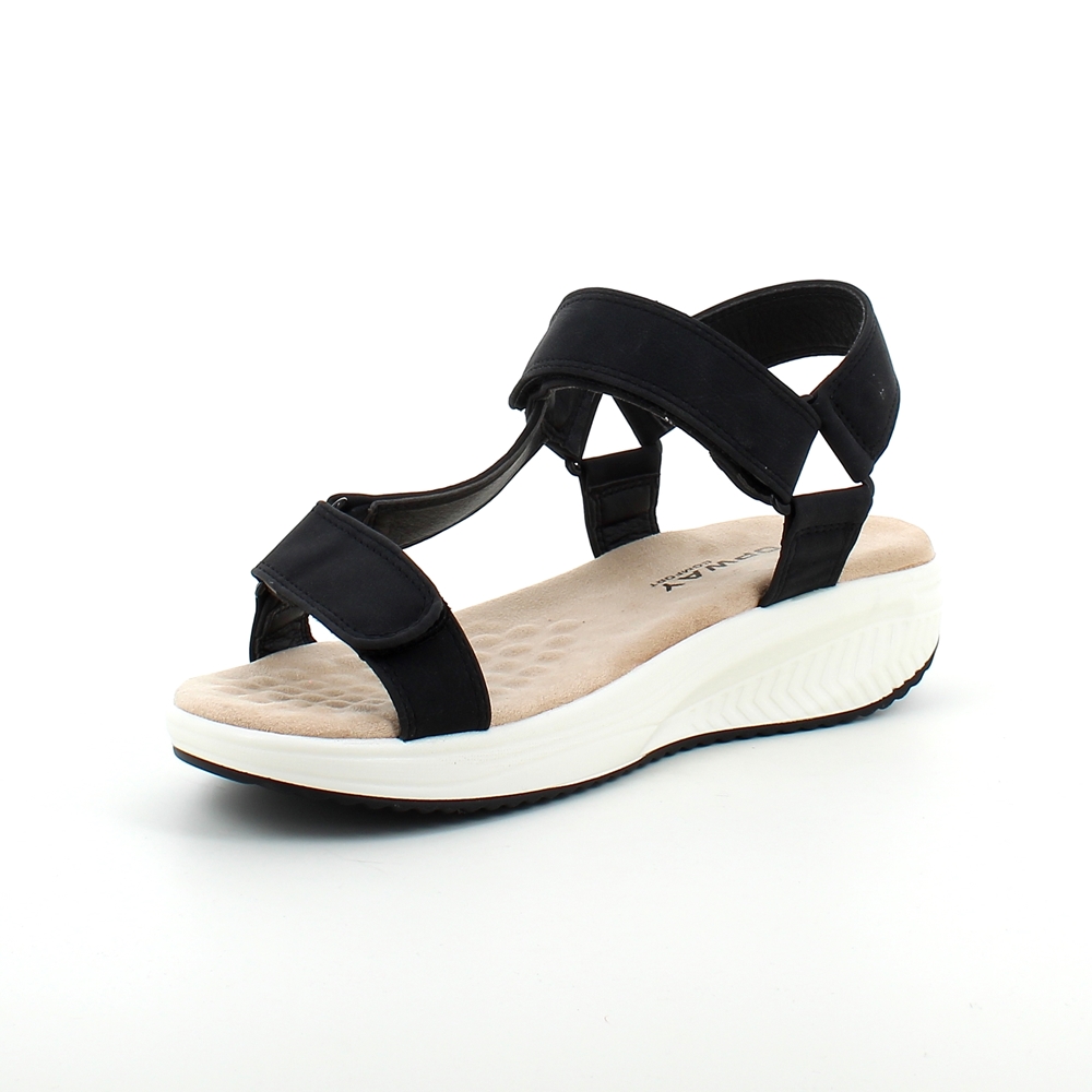 Svart sandal med mange flotte detaljer