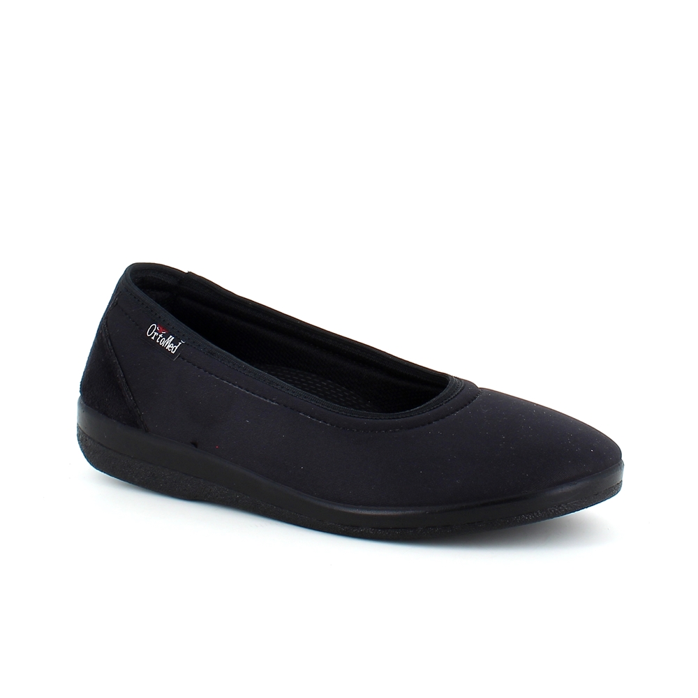 Åpen ballerina til den brede fot