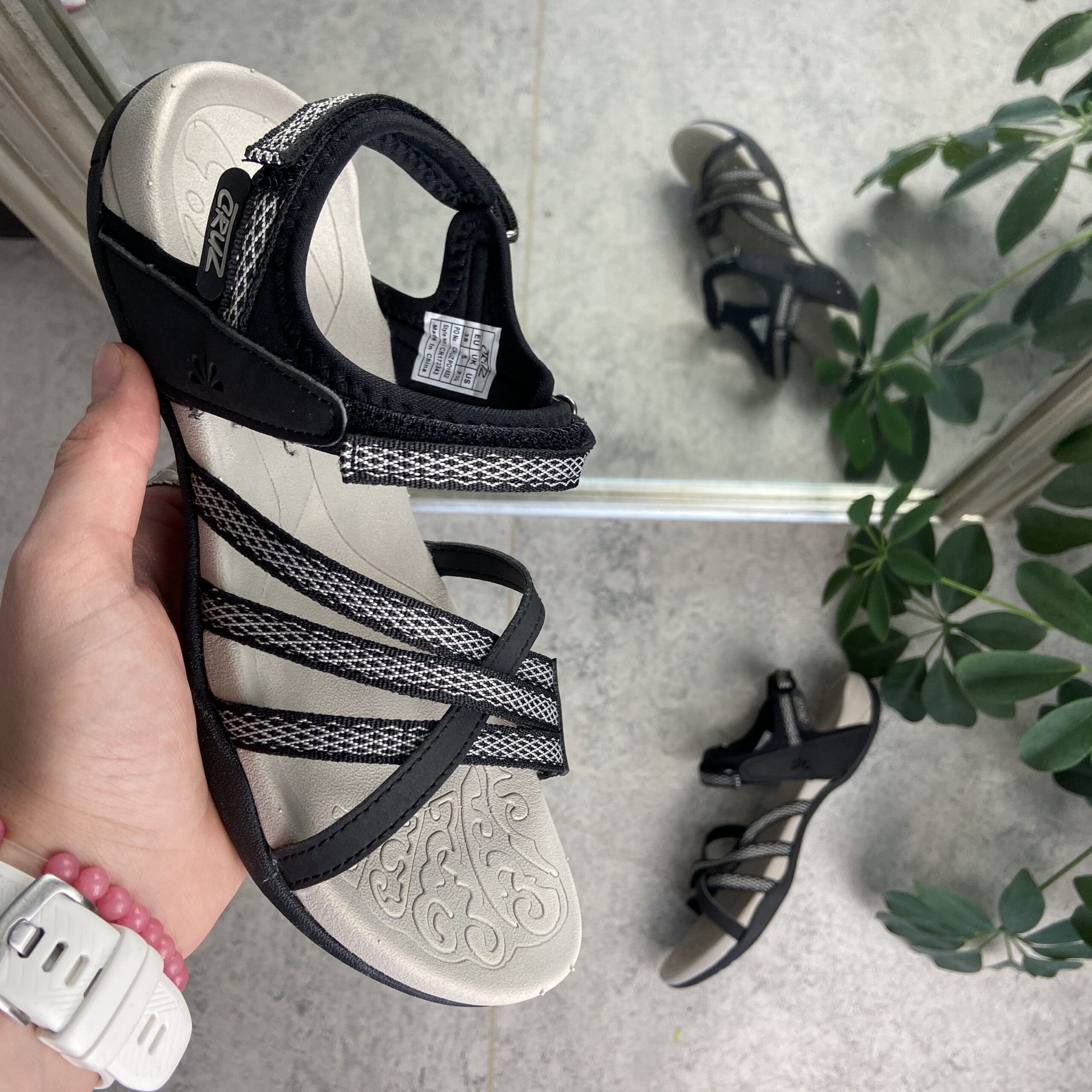 Flott sporty lettvektssandal