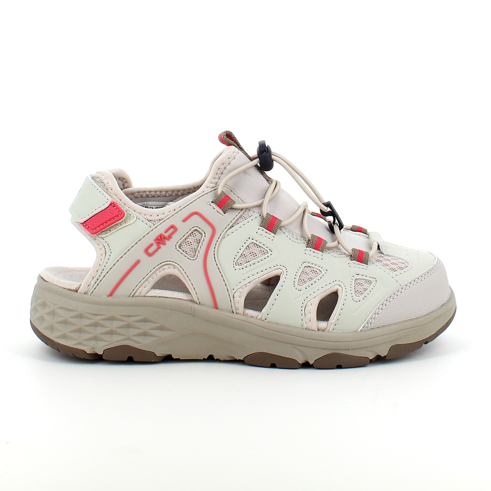 Lukket tur-sandal i lys fra CMP