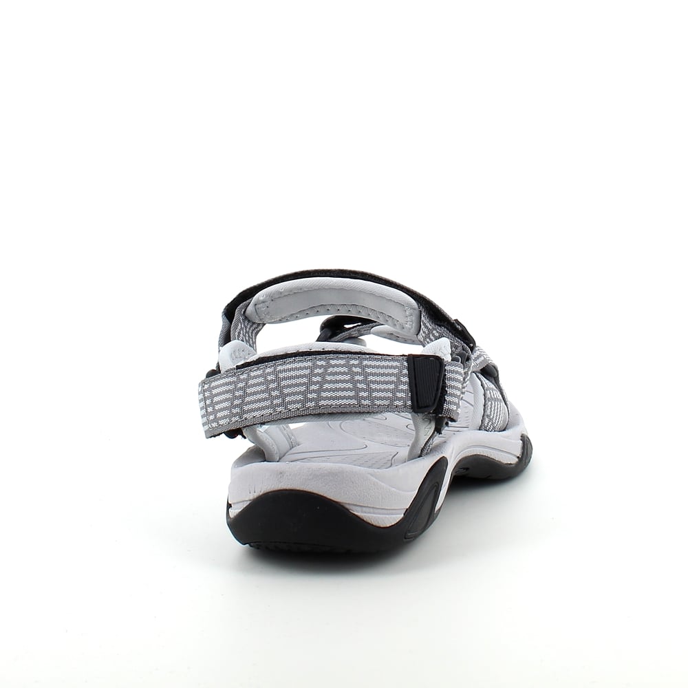 Grå sportssandal fra CMP med striper og god bredde