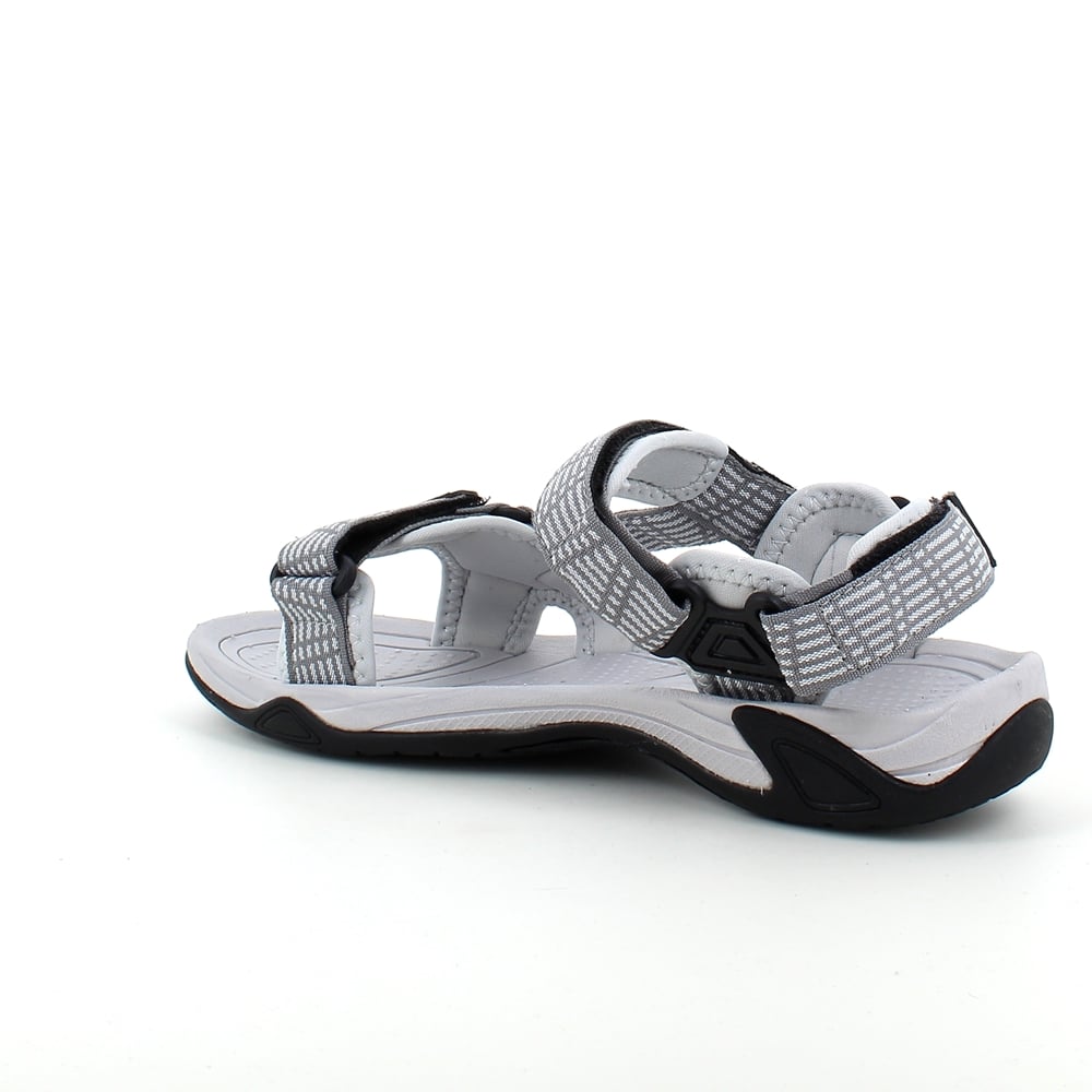 Grå sportssandal fra CMP med striper og god bredde