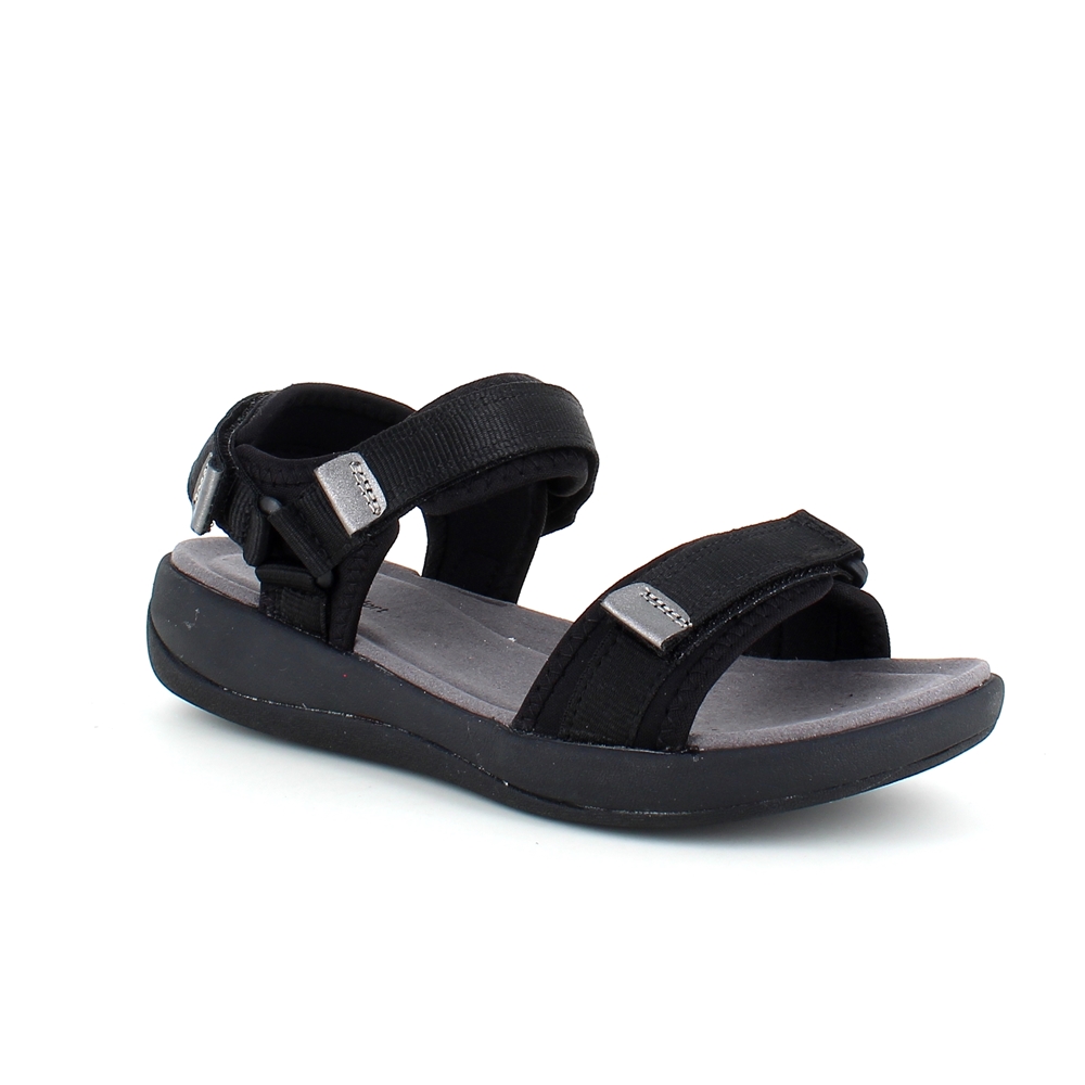 Svart sandal med justerbare tekstilstropper