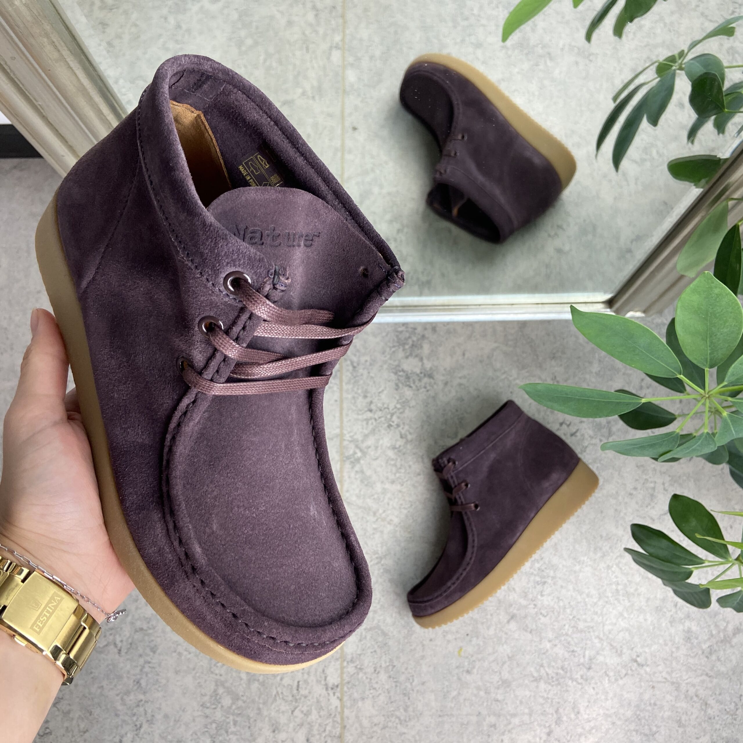 Blommefarvet skindstøvle fra Nature