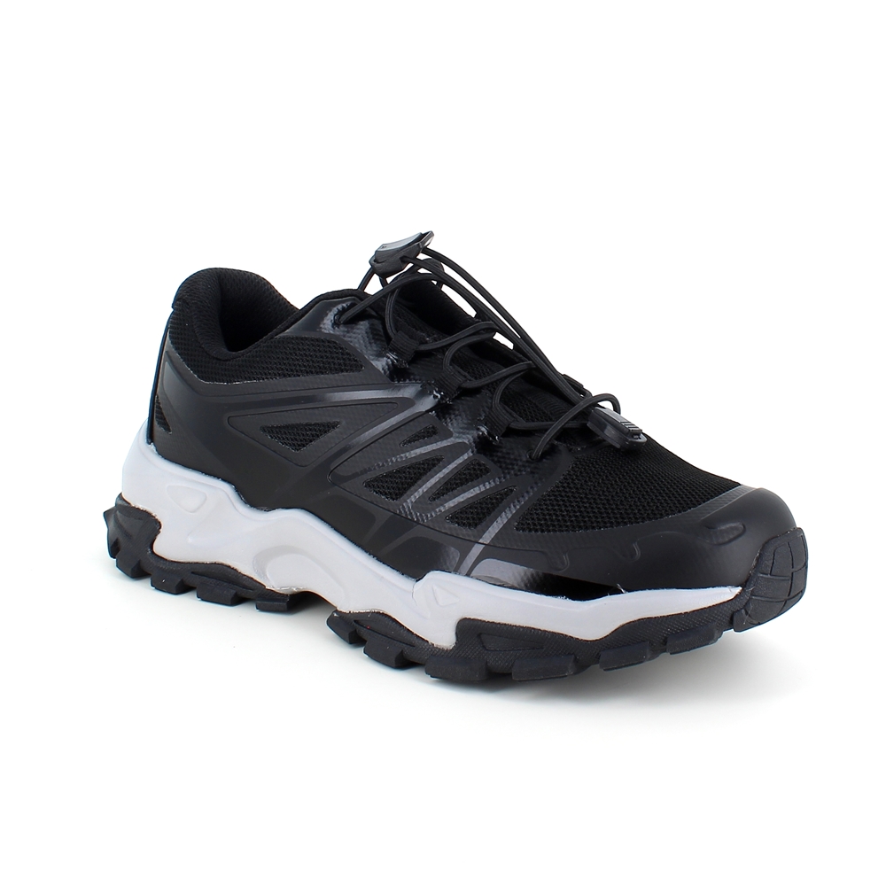 Svart og grå tursko med god bredde og elastiske lisser