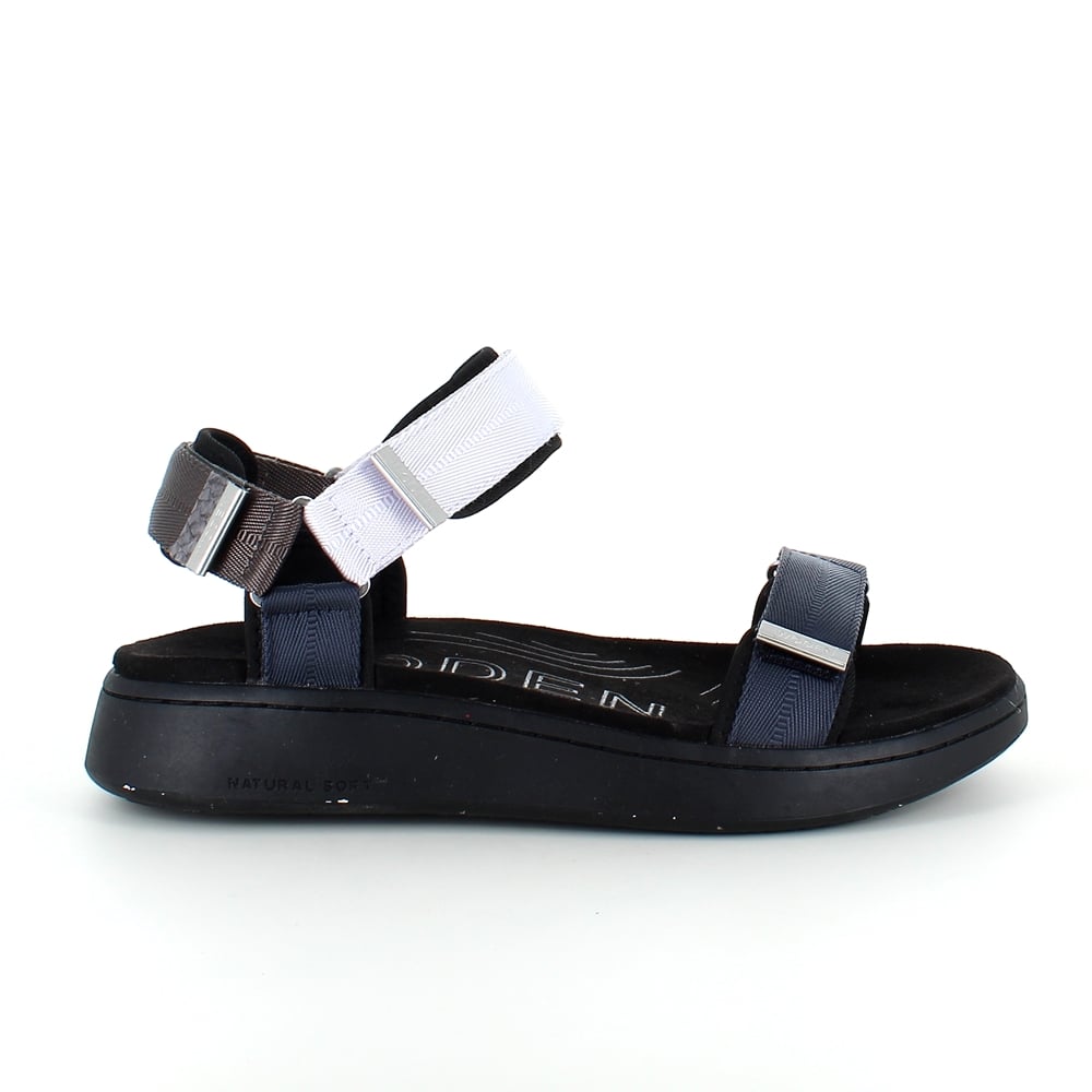 Smart blå sandal fra Woden