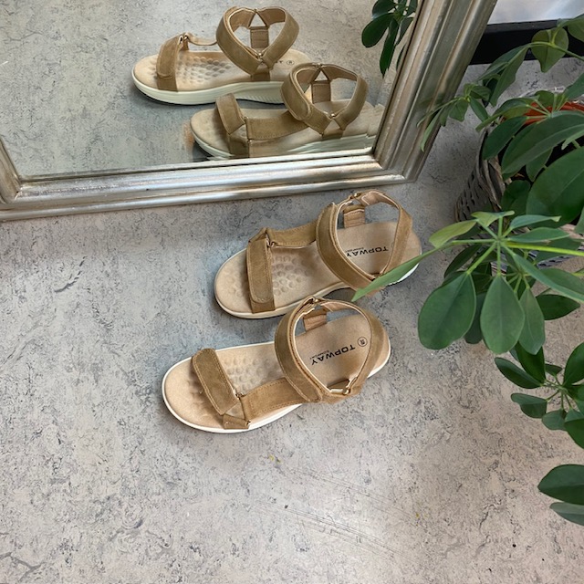 Brun sandal med god såle og støtte