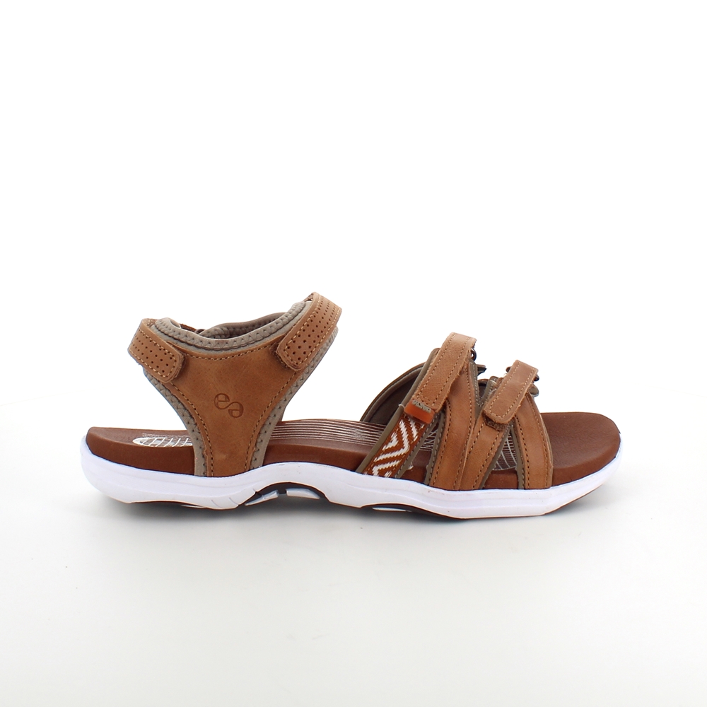 Brun sandal fra Green Comfort med fire justerbare remmer