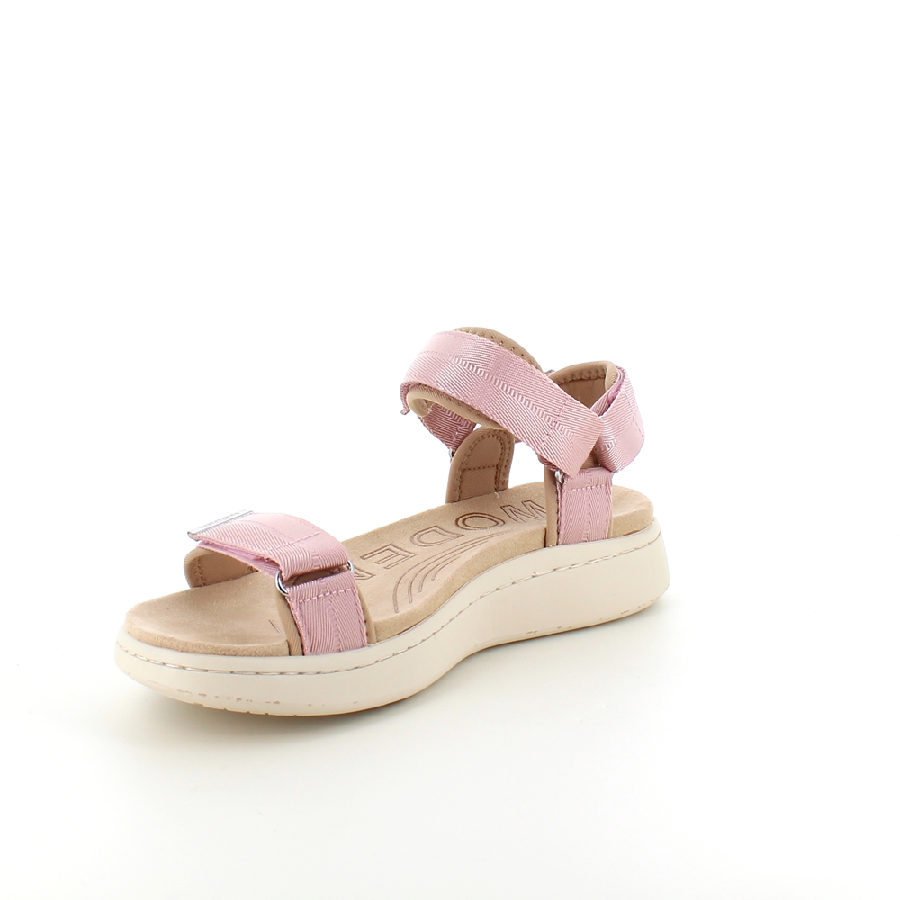 Rosa Woden sandal med borrelåsremmer og god komfort