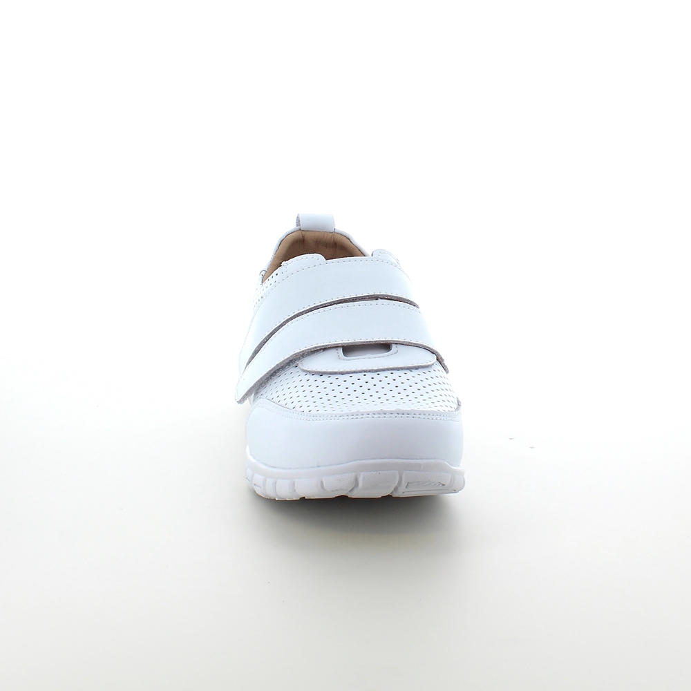 Pustende skinnsko med borrelåsremmer