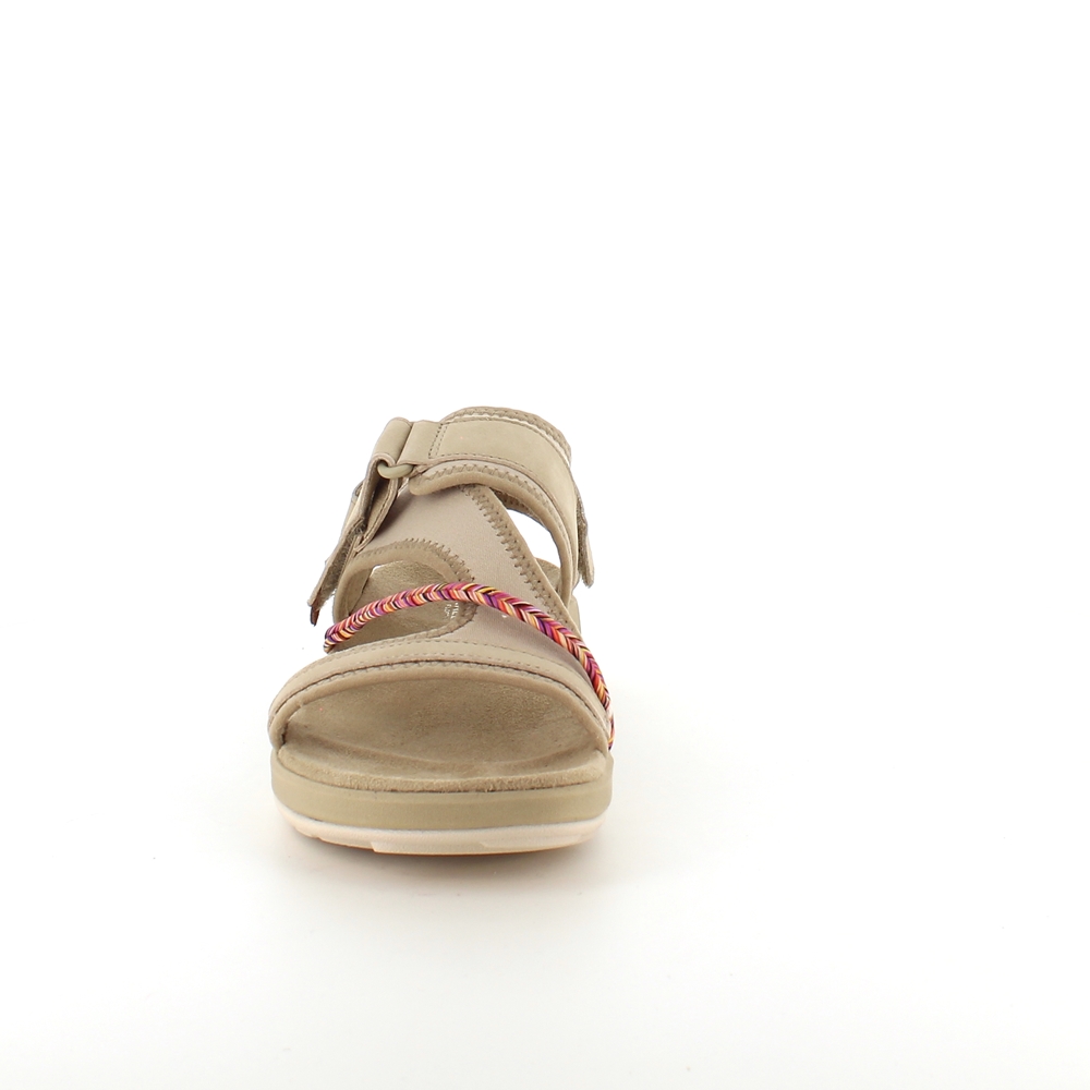 Lett, lys sandal fra Merrell med massevis av svangstøtte.