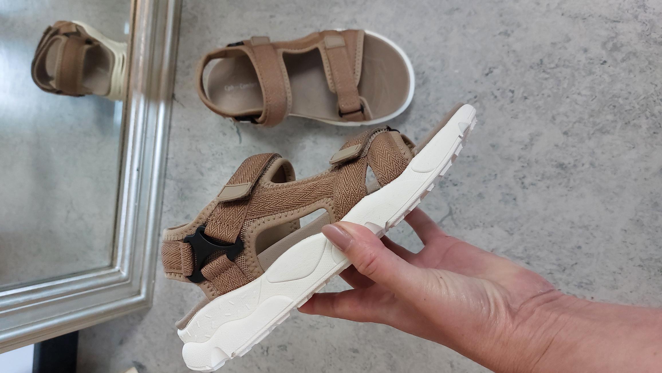 Brun vaskbar sandal med masser af stødabsorbering