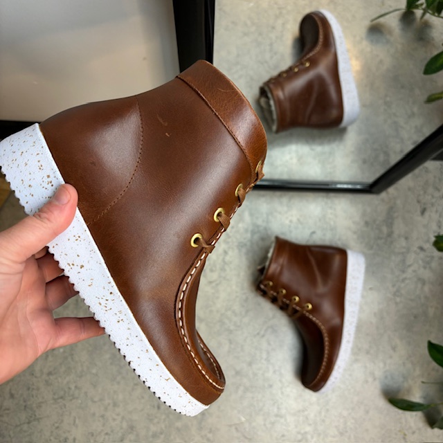 Brun lærstøvel fra Nature foret med ull